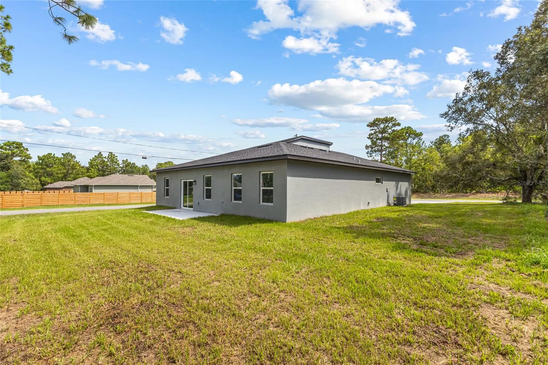 1071 W Hampshire Boulevard Dunnellon FL 34434