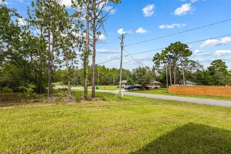 1071 W Hampshire Boulevard Dunnellon FL 34434