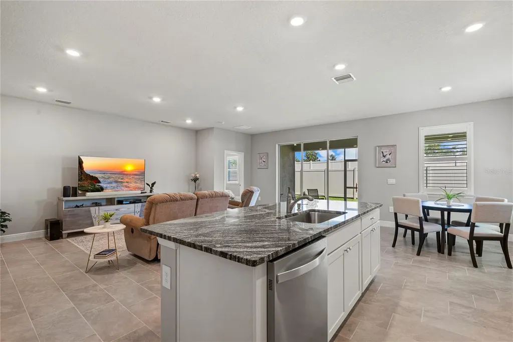 5282 Grove Mill Loop Lakewood Ranch FL 34211