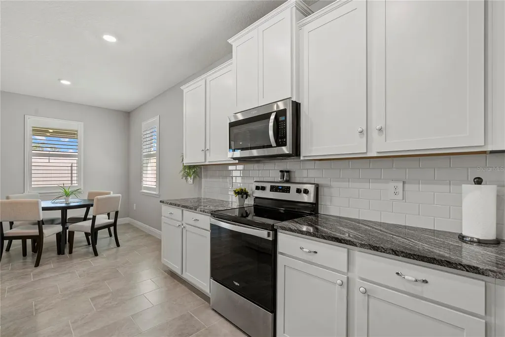 5282 Grove Mill Loop Lakewood Ranch FL 34211