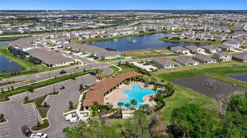 5282 Grove Mill Loop Lakewood Ranch FL 34211