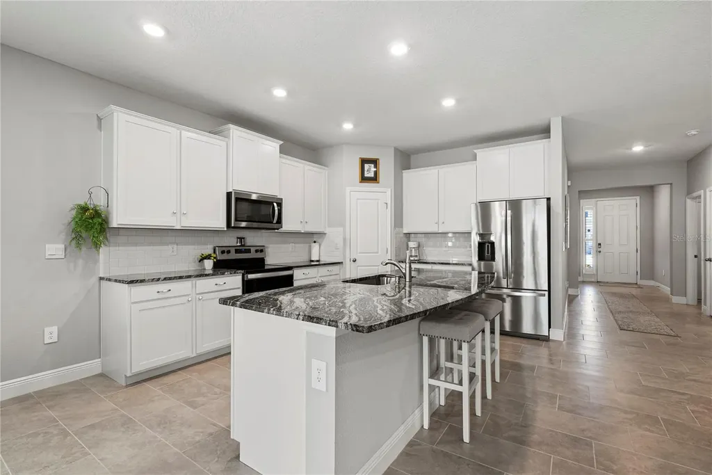 5282 Grove Mill Loop Lakewood Ranch FL 34211