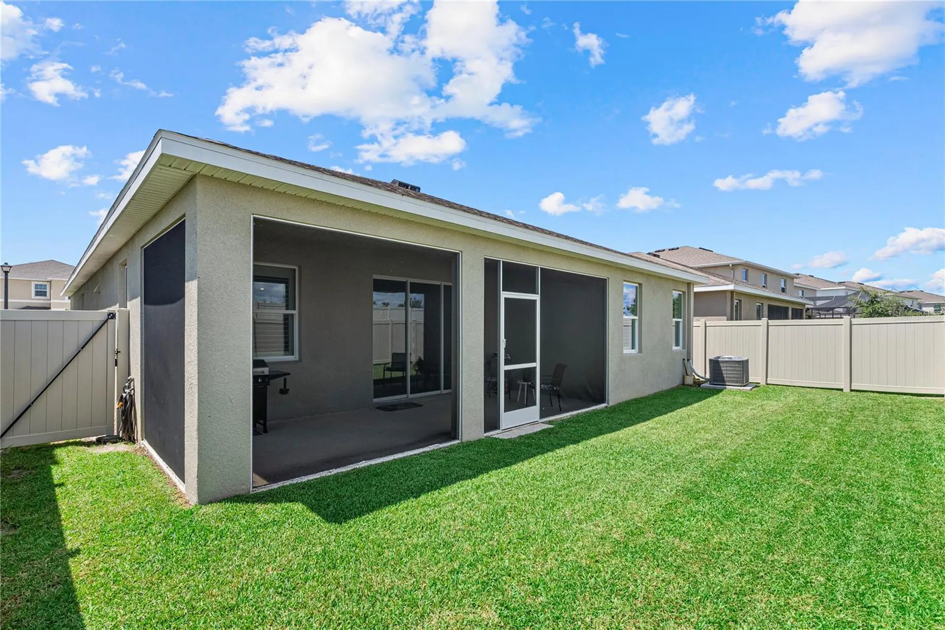 5282 Grove Mill Loop Lakewood Ranch FL 34211