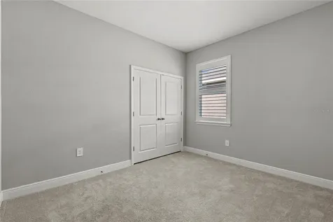 5282 Grove Mill Loop Lakewood Ranch FL 34211