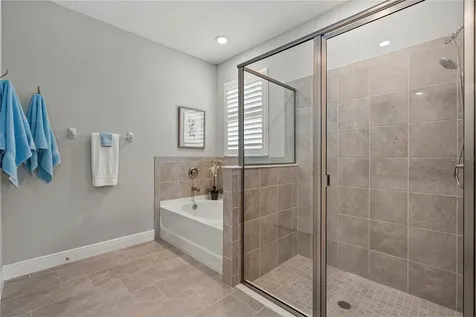 5282 Grove Mill Loop Lakewood Ranch FL 34211