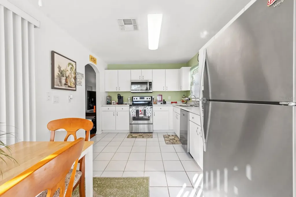221 Prather Drive Davenport FL 33837