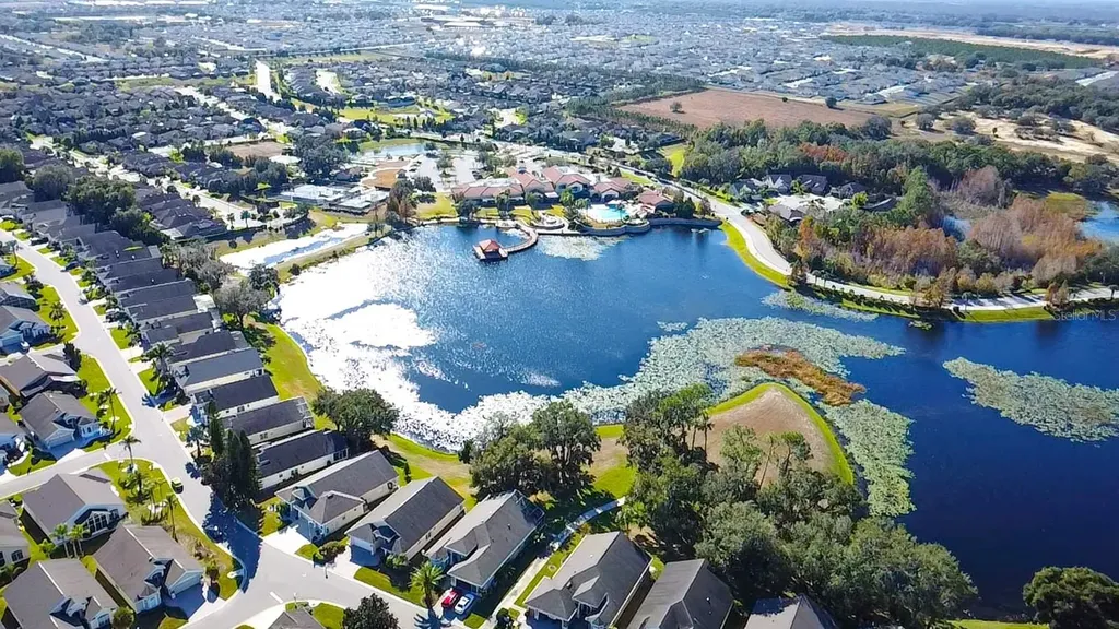 221 Prather Drive Davenport FL 33837