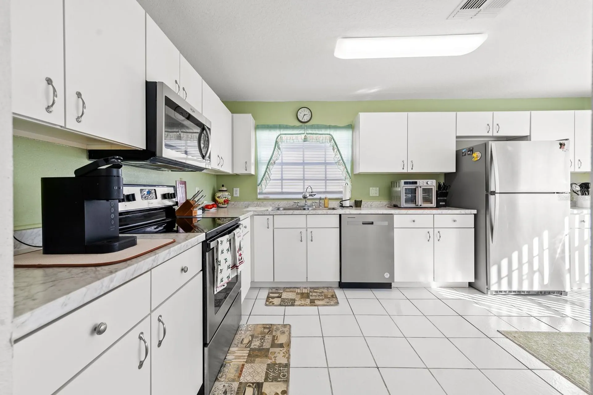 221 Prather Drive Davenport FL 33837