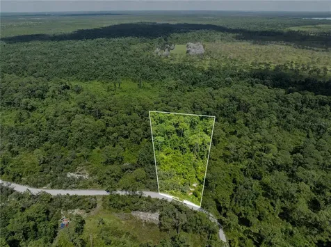 2641 Bear Run S Frostproof FL 33843