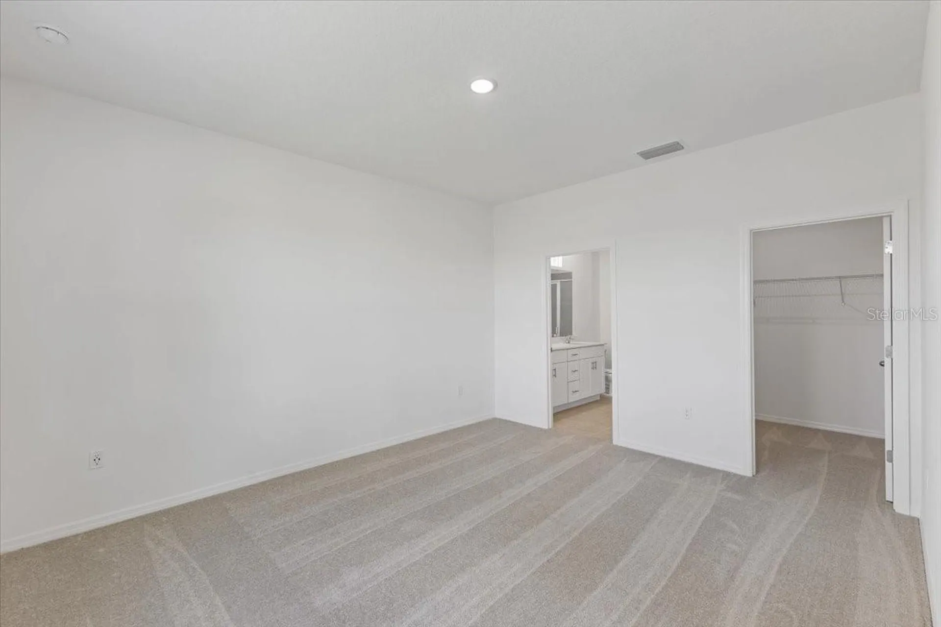 3088 Windswept Wildwood FL 34785