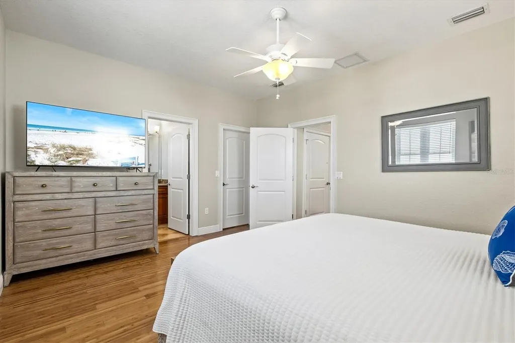 145 50th Street Holmes Beach FL 34217