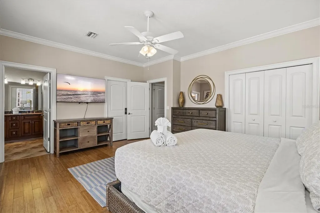 145 50th Street Holmes Beach FL 34217