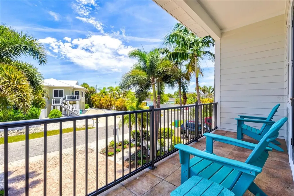 145 50th Street Holmes Beach FL 34217