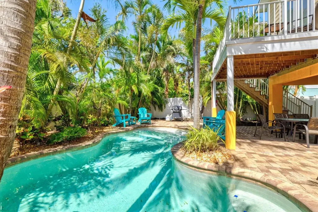 145 50th Street Holmes Beach FL 34217