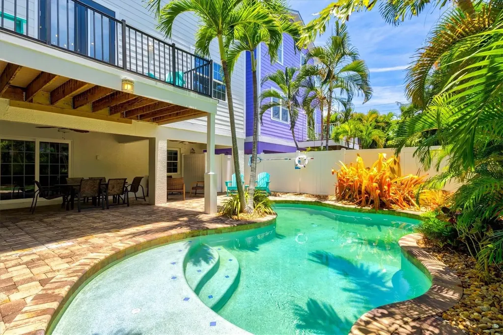 145 50th Street Holmes Beach FL 34217