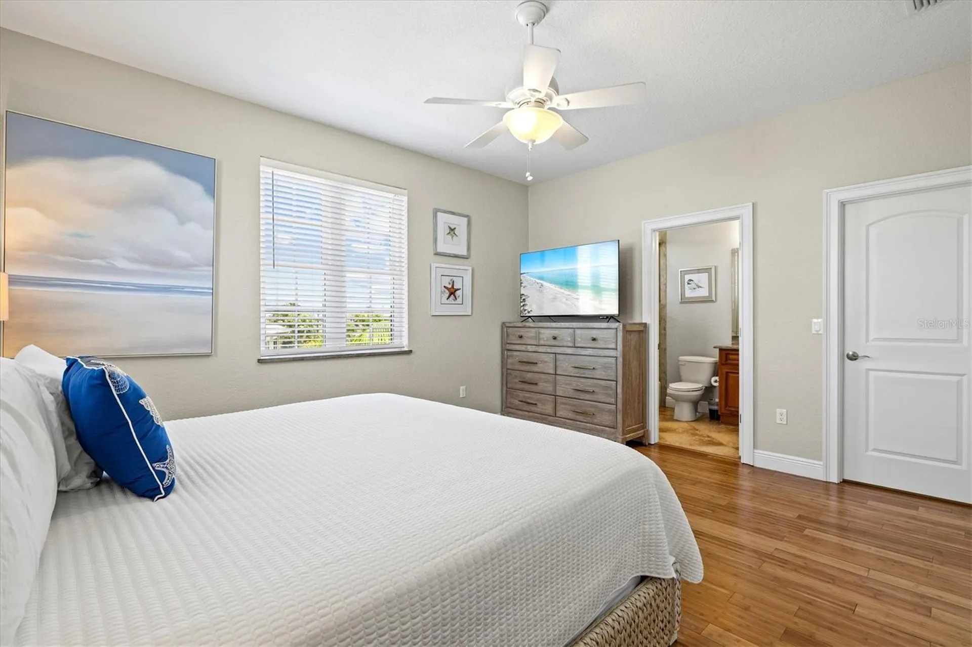 145 50th Street Holmes Beach FL 34217