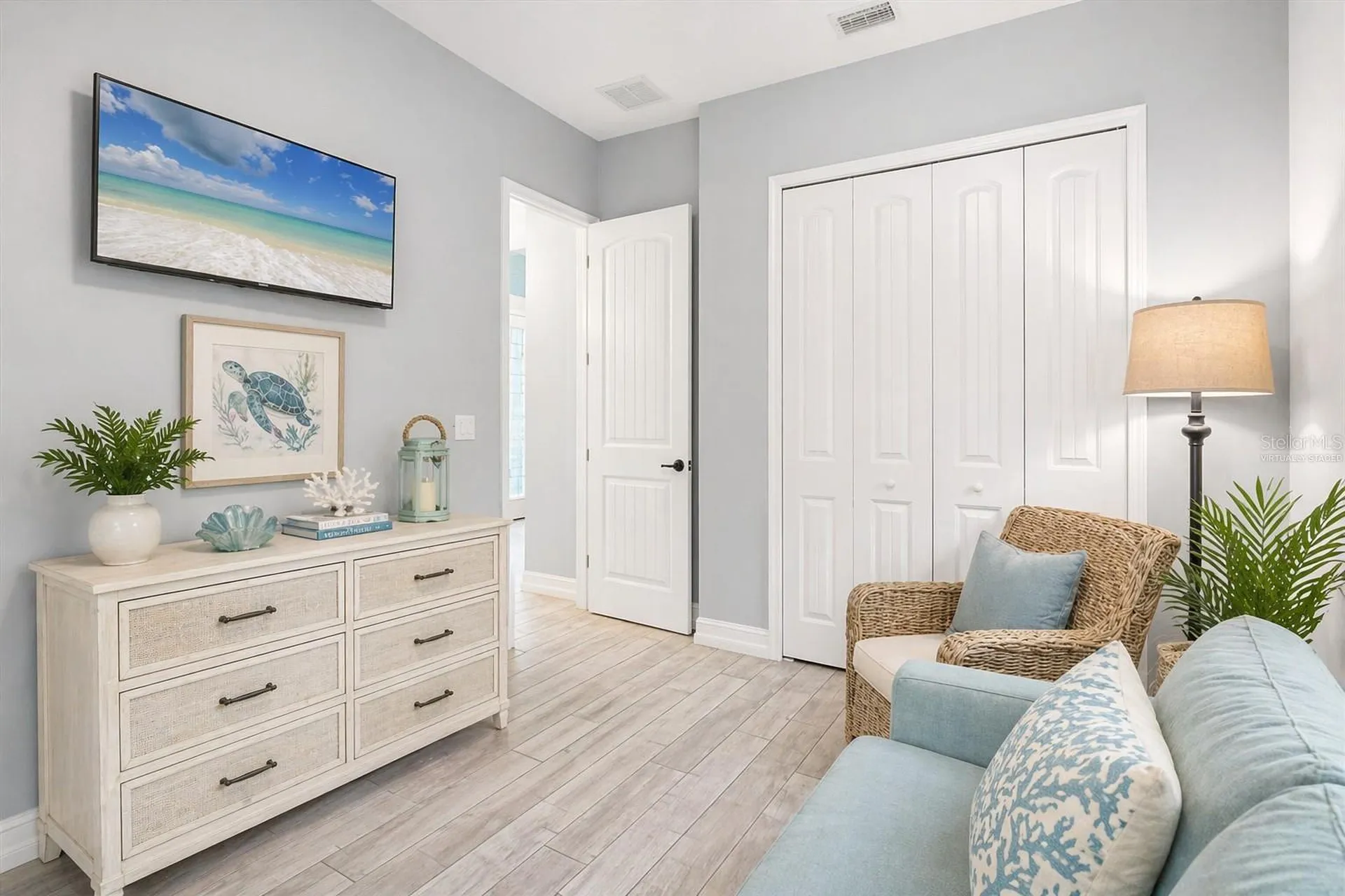 6636 35th Court E Sarasota FL 34243