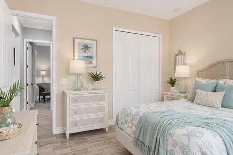 6636 35th Court E Sarasota FL 34243