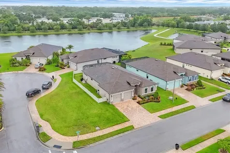 6636 35th Court E Sarasota FL 34243