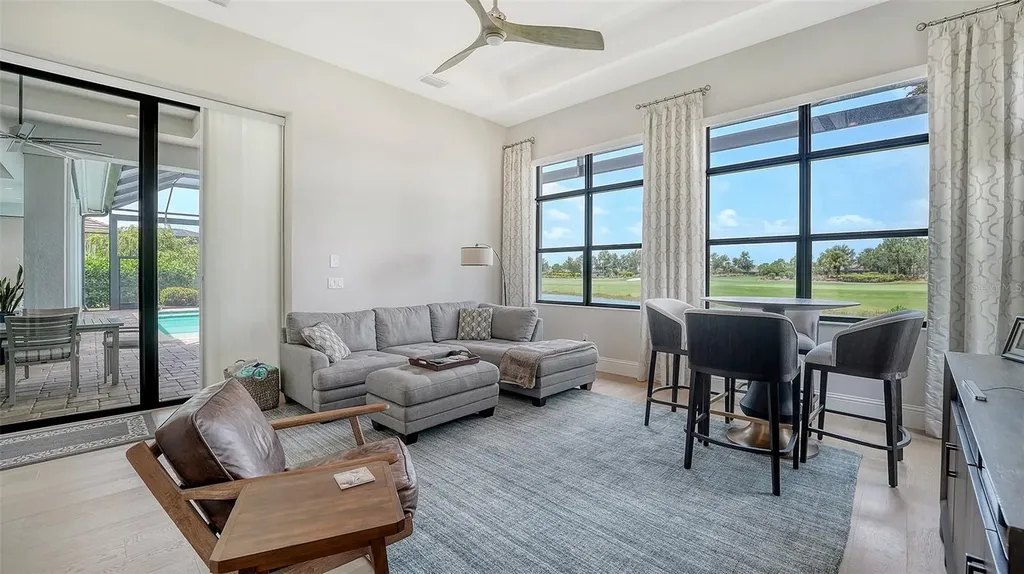 4914 Benito Court Bradenton FL 34211