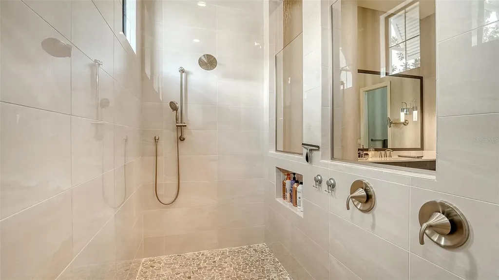 4914 Benito Court Bradenton FL 34211