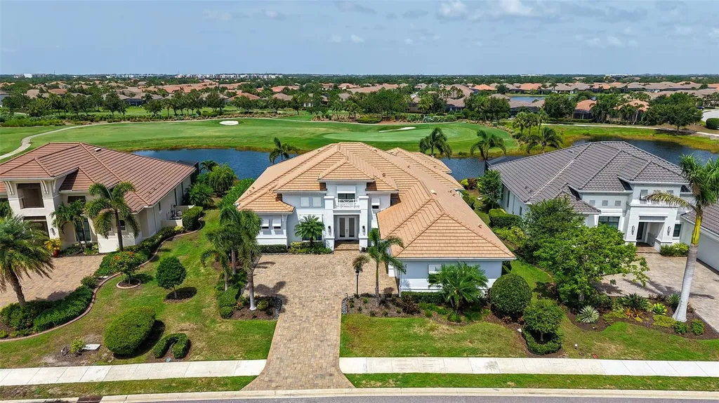 4914 Benito Court Bradenton FL 34211
