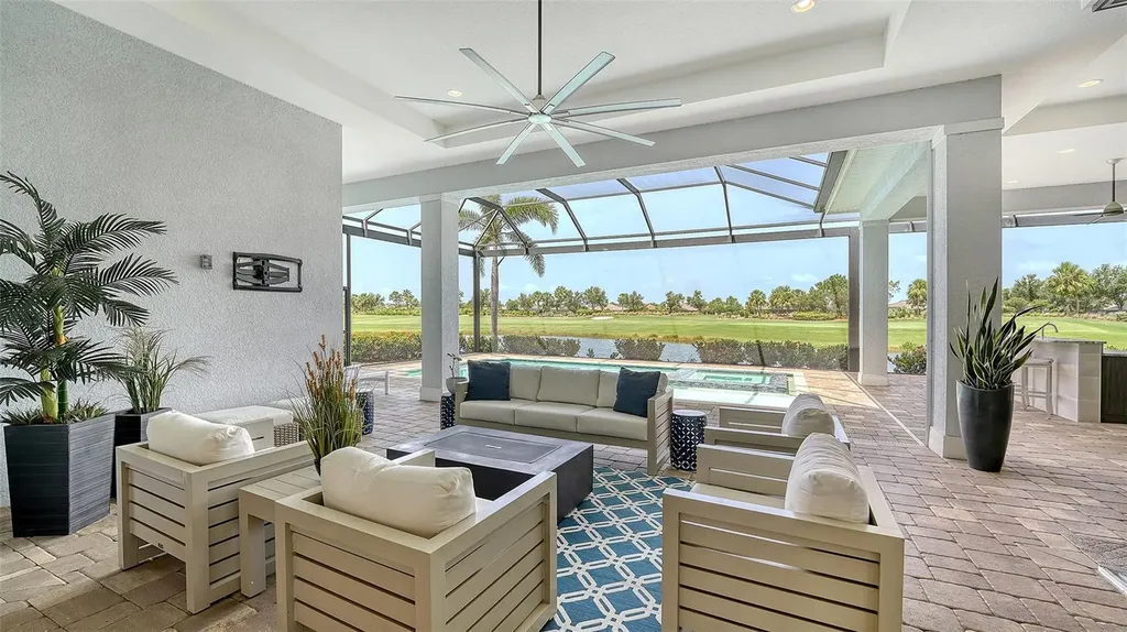 4914 Benito Court Bradenton FL 34211