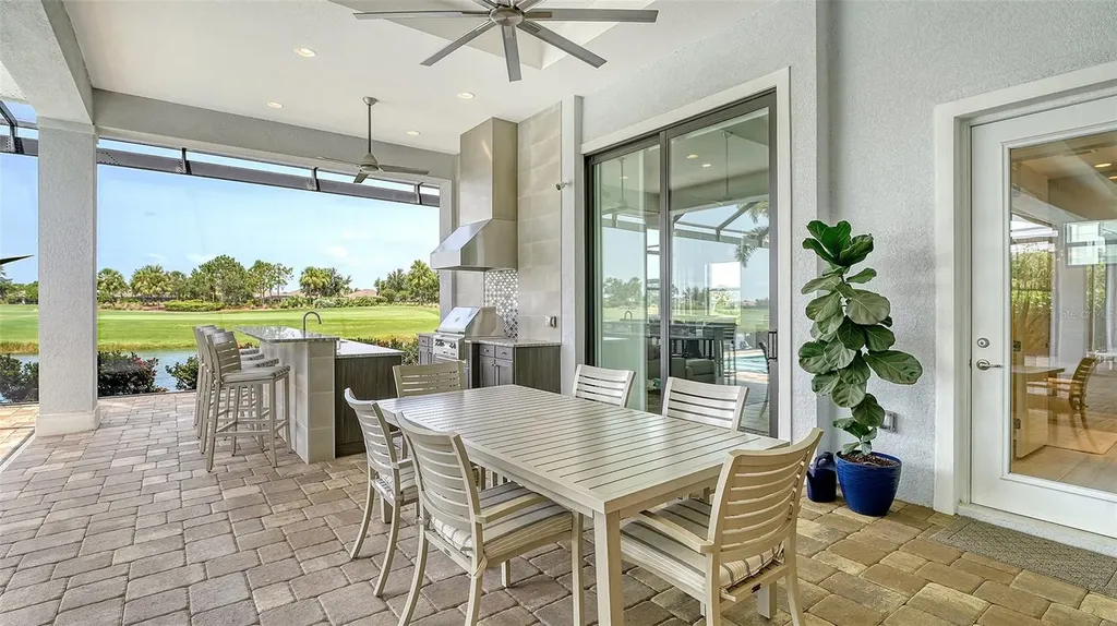 4914 Benito Court Bradenton FL 34211