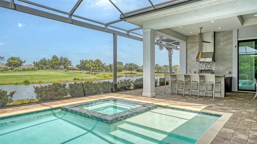 4914 Benito Court Bradenton FL 34211