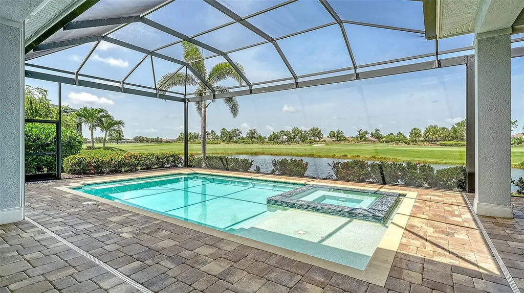 4914 Benito Court Bradenton FL 34211