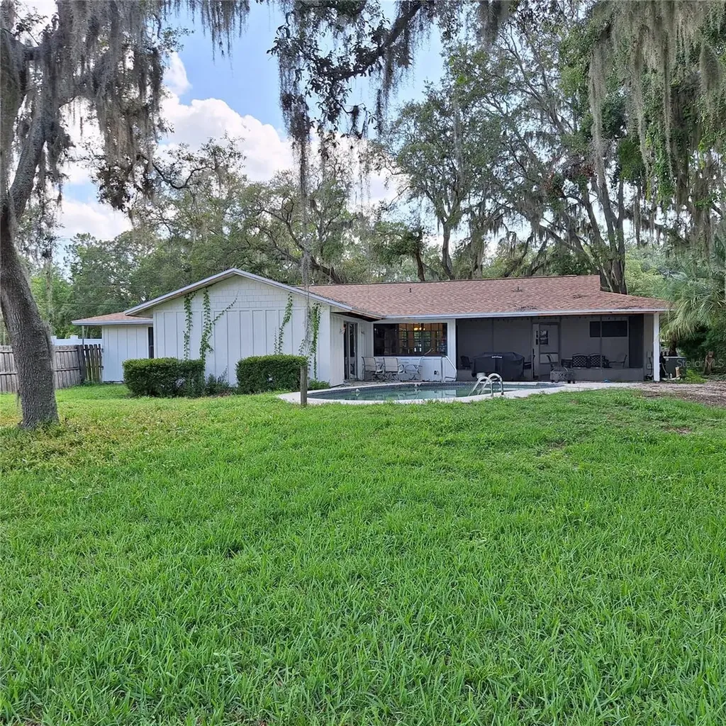 10012 Lake Louisa Road Clermont FL 34711