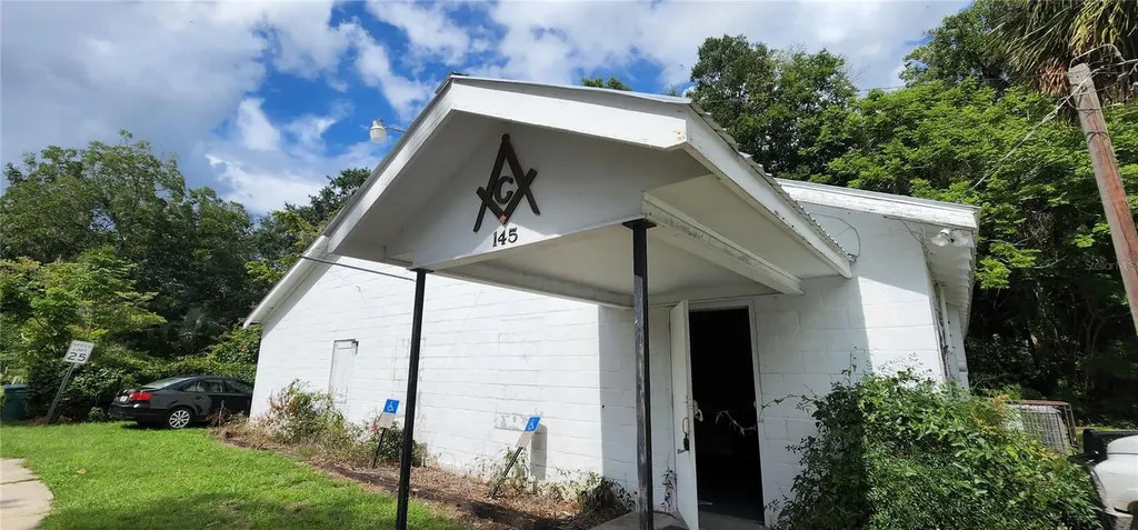 145 NW 257th Street Newberry FL 32669