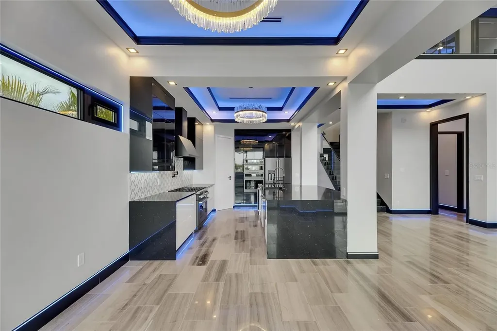 6528 Simone Shores Circle Apollo Beach FL 33572