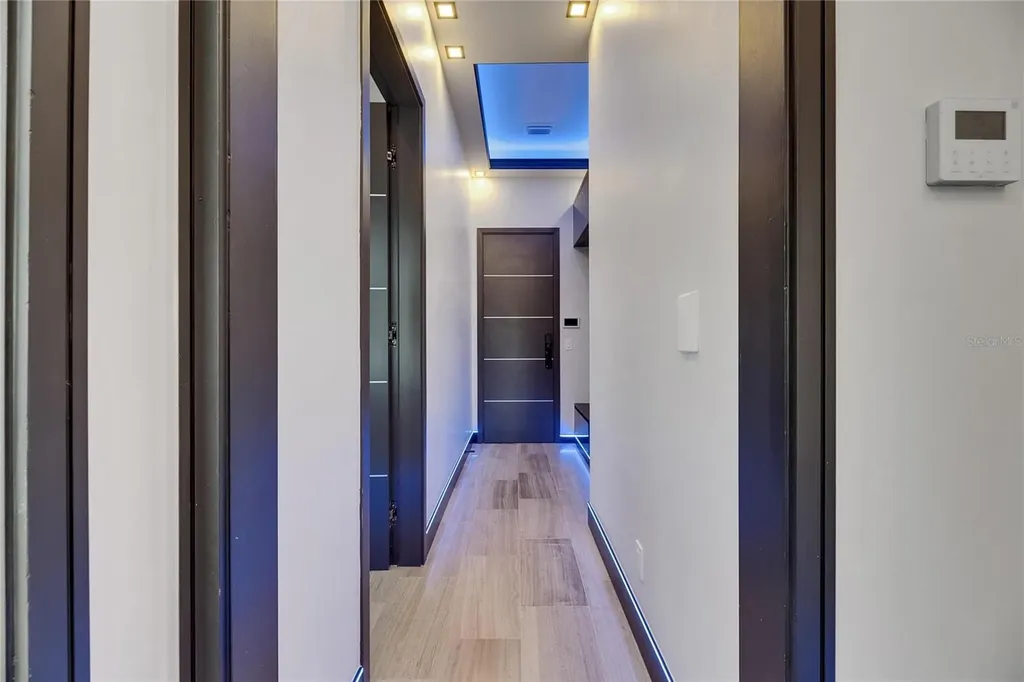 6528 Simone Shores Circle Apollo Beach FL 33572