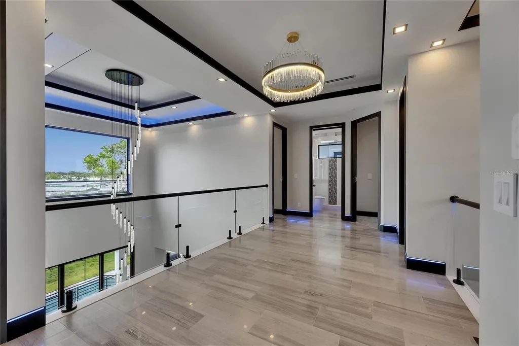 6528 Simone Shores Circle Apollo Beach FL 33572