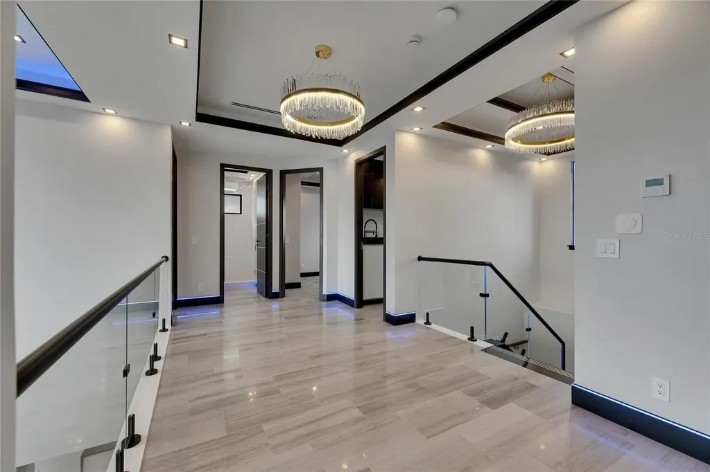 6528 Simone Shores Circle Apollo Beach FL 33572