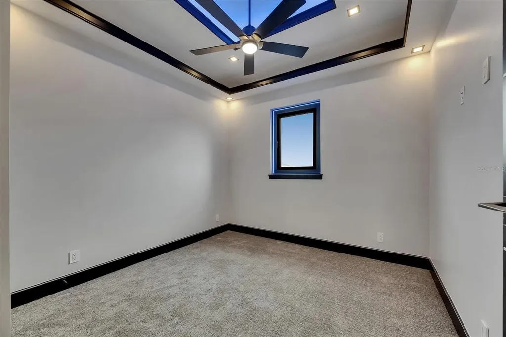 6528 Simone Shores Circle Apollo Beach FL 33572