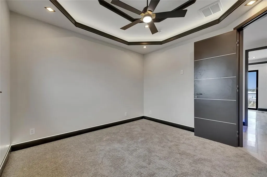 6528 Simone Shores Circle Apollo Beach FL 33572