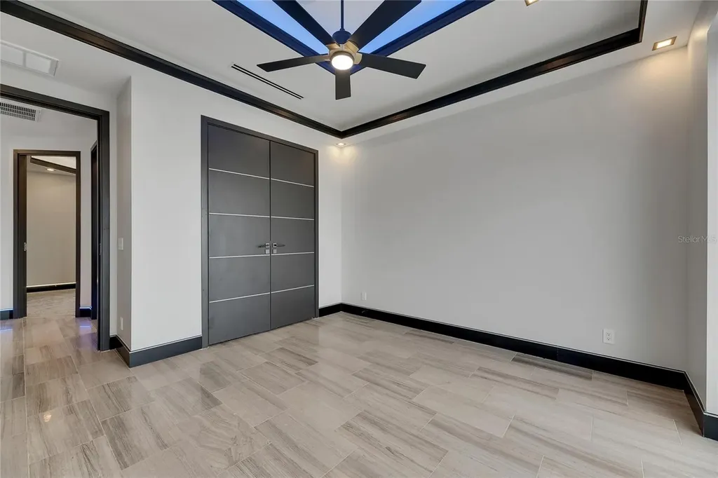 6528 Simone Shores Circle Apollo Beach FL 33572