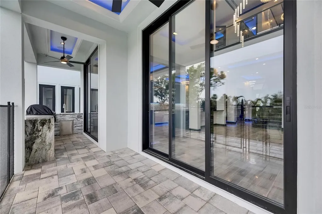 6528 Simone Shores Circle Apollo Beach FL 33572