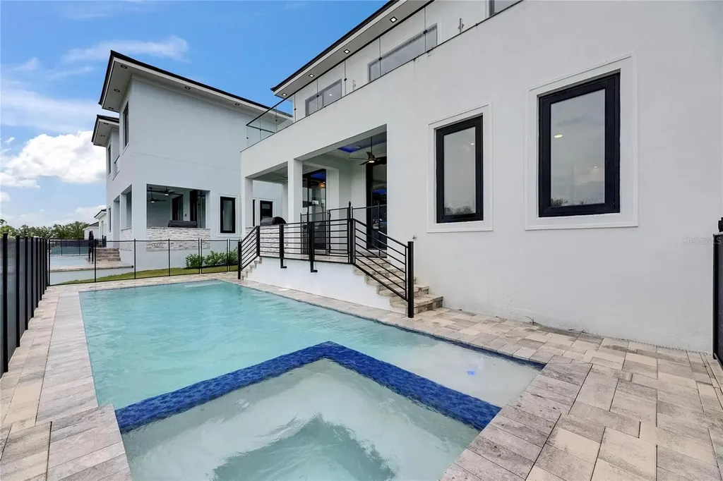 6528 Simone Shores Circle Apollo Beach FL 33572