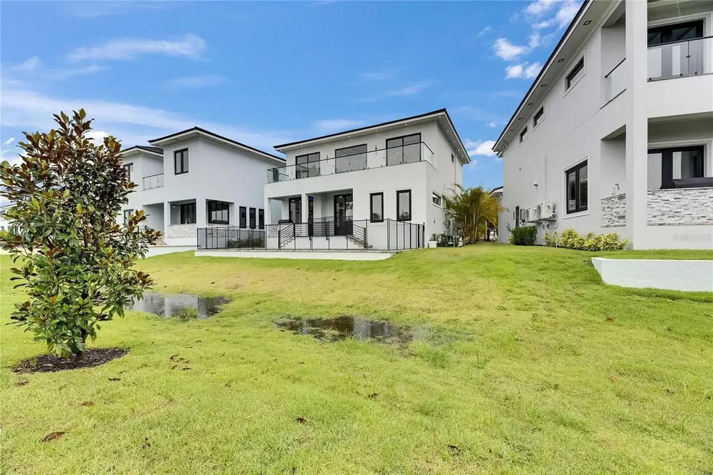 6528 Simone Shores Circle Apollo Beach FL 33572