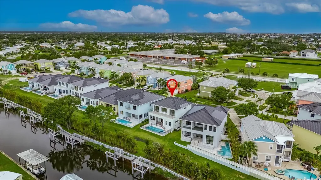 6528 Simone Shores Circle Apollo Beach FL 33572