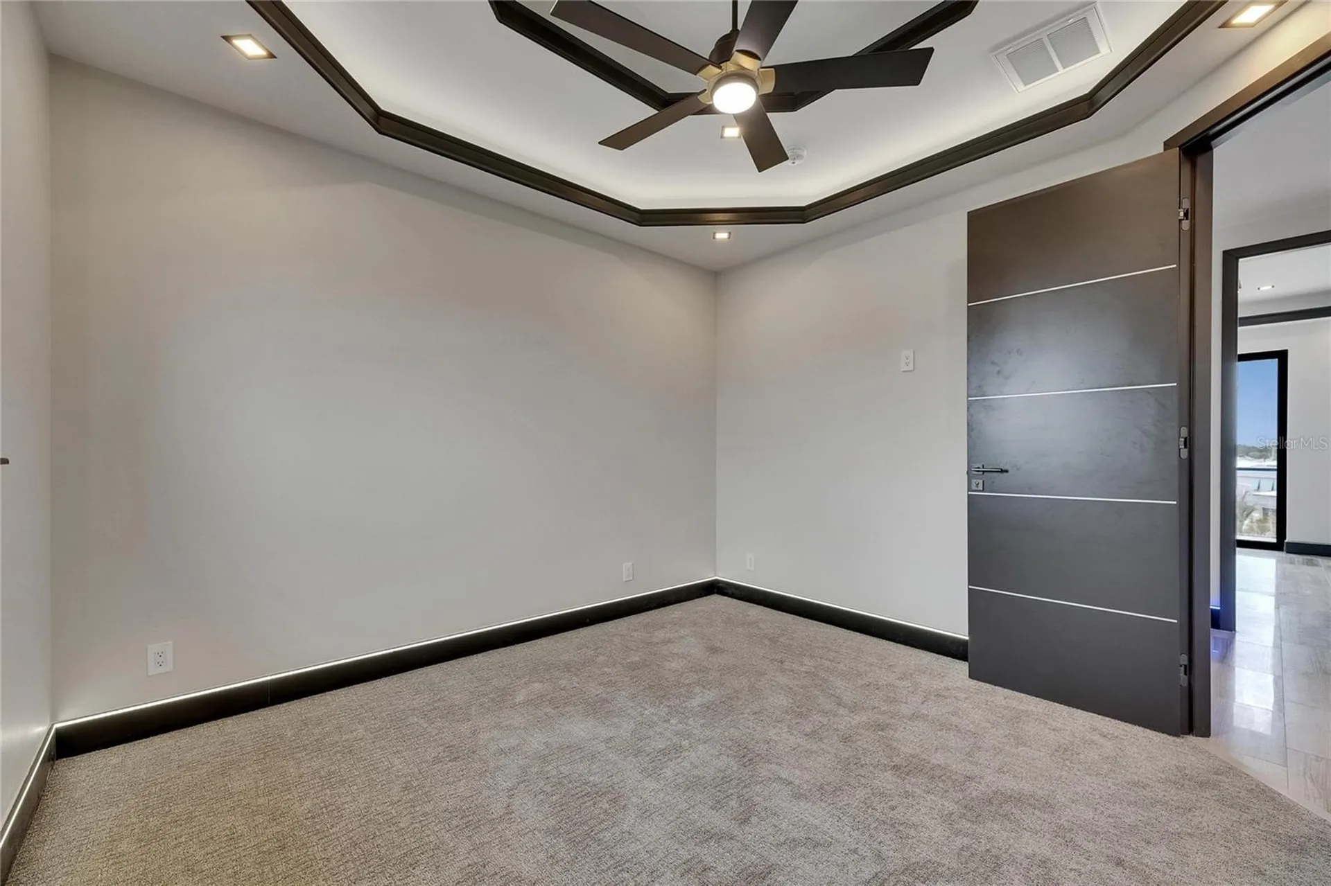 6528 Simone Shores Circle Apollo Beach FL 33572