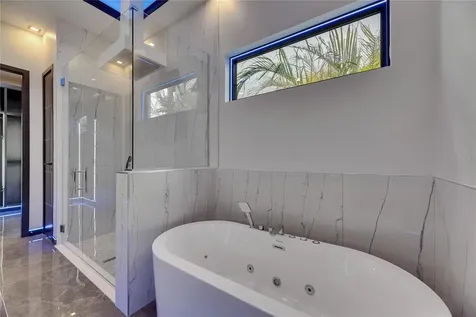 6528 Simone Shores Circle Apollo Beach FL 33572