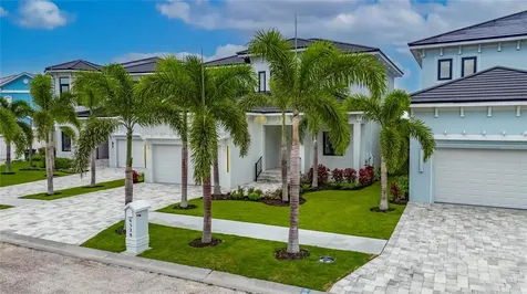 6528 Simone Shores Circle Apollo Beach FL 33572