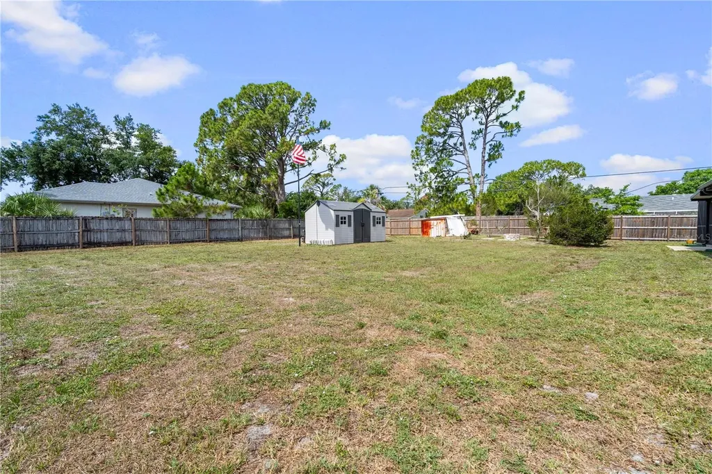 1041 S Salford Boulevard North Port FL 34287