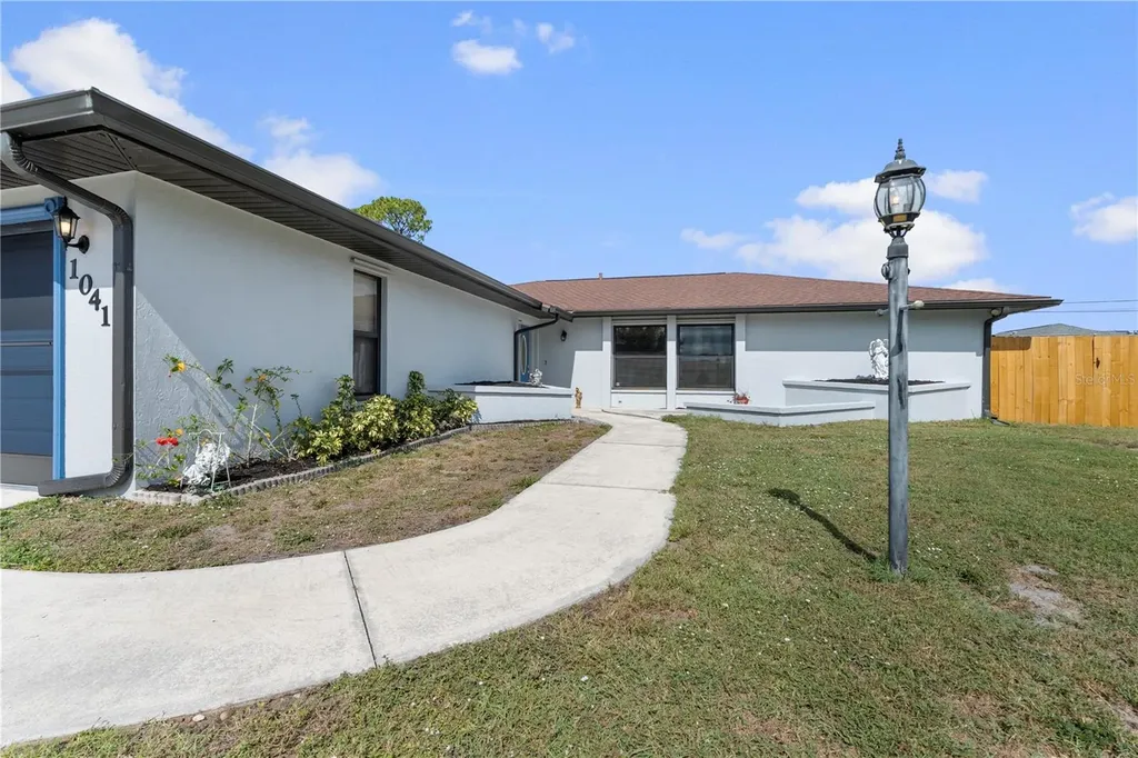 1041 S Salford Boulevard North Port FL 34287