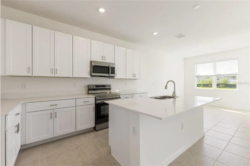797 Lemon Avenue Fruitland Park FL 34731