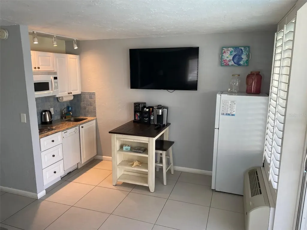 800 Bayway Boulevard Clearwater Beach FL 33767
